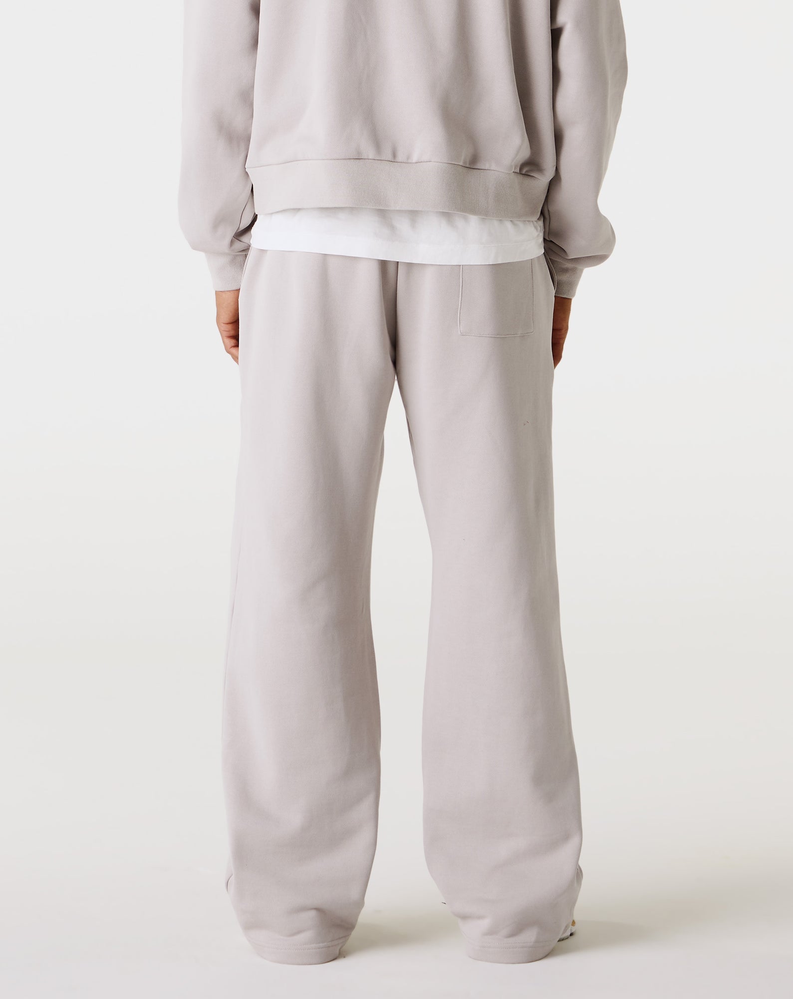 PATCH BAGGY JOGGERS
