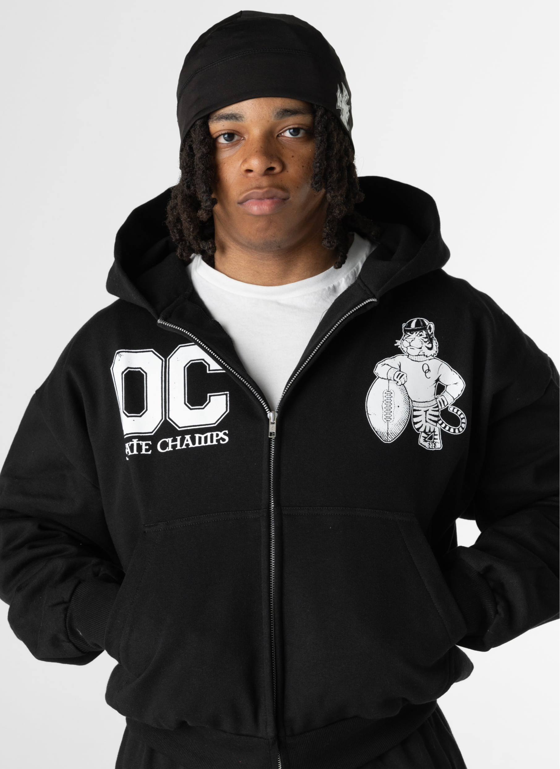 BLACK STATE CHAMPS ZIP UP