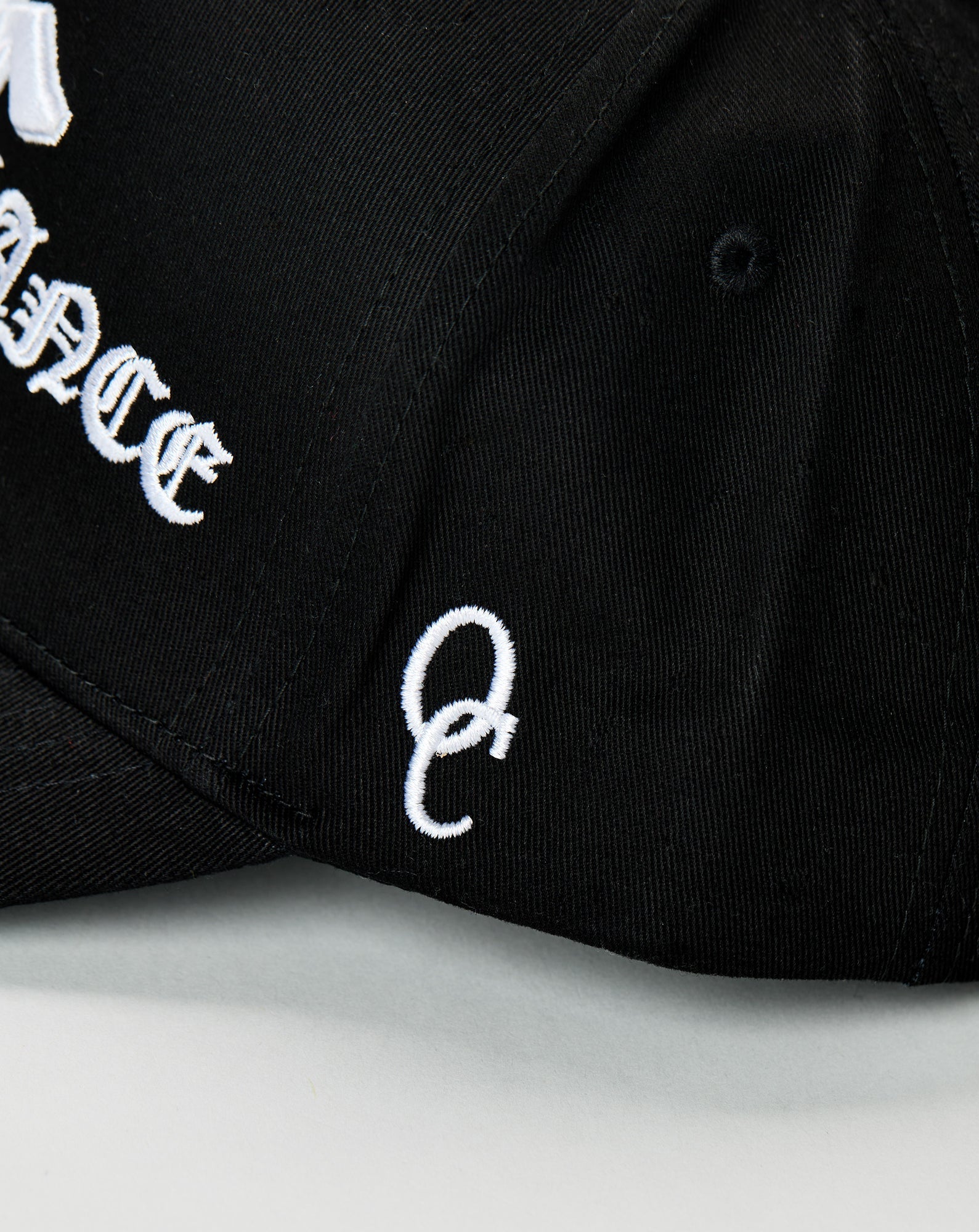 “MEN IN BLACK” SNAPBACK